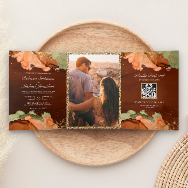 Burnt Orange Sage Abstrakt Tinte QR Code Hochzeit Dreifach Gefaltete Einladung (Von Creator hochgeladen)
