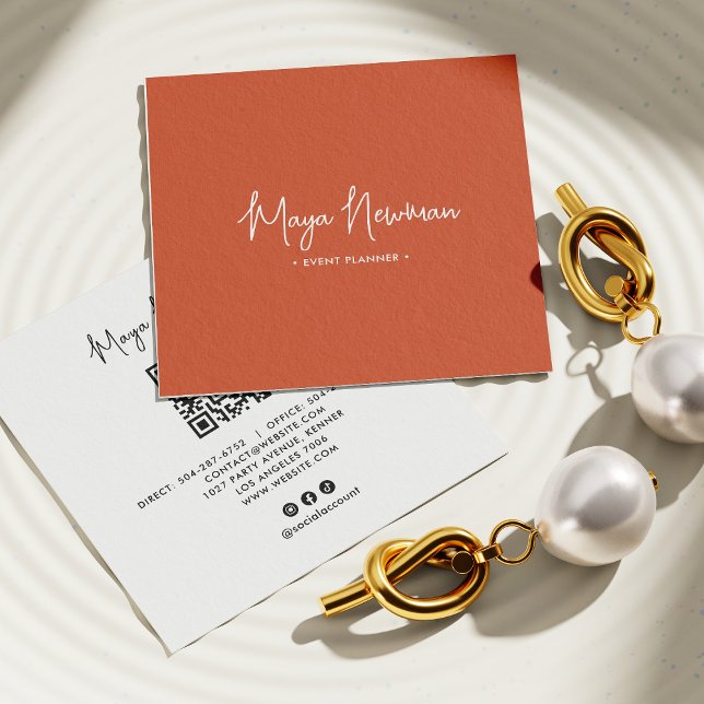 BURNT ORANGE SIGNATURE Moderner Minimaler QR-Code Quadratische Visitenkarte (Von Creator hochgeladen)