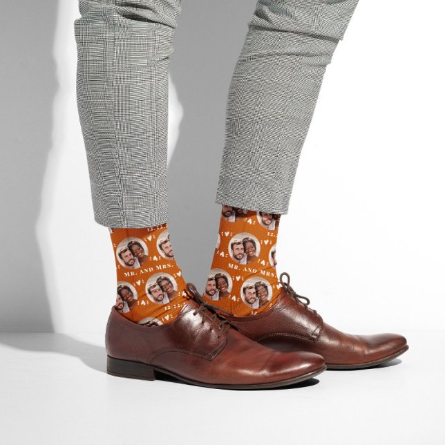 Burnt Orange Terracotta Newlyweds Foto Pattern Socken (Von Creator hochgeladen)