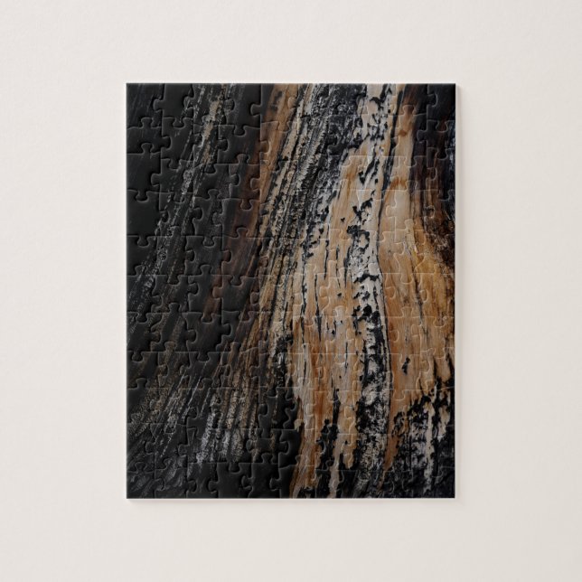 Burnt Tree Bark Texture Puzzle (Vertikal)
