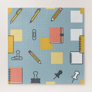 Bürobedarf Chaos Bleistifte Notizbücher Haftnotize Puzzle