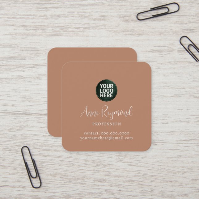 Business Logo / Script Name terracotta brown Quadratische Visitenkarte (Vorderseite/Rückseite Beispiel)