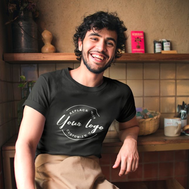 Business-White-Logo mit Social Handle Mitarbeiter T-Shirt (Von Creator hochgeladen)