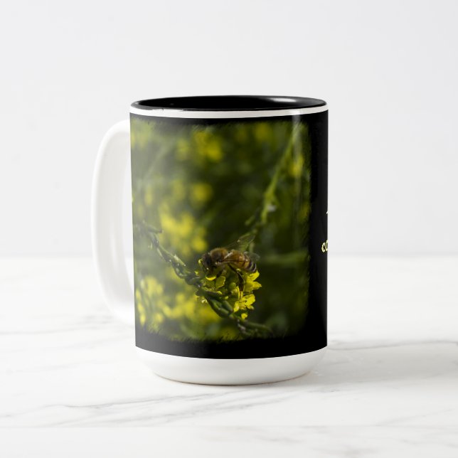 Busy Bee Coffee Break Zweifarbige Tasse (Vorderseite Links)