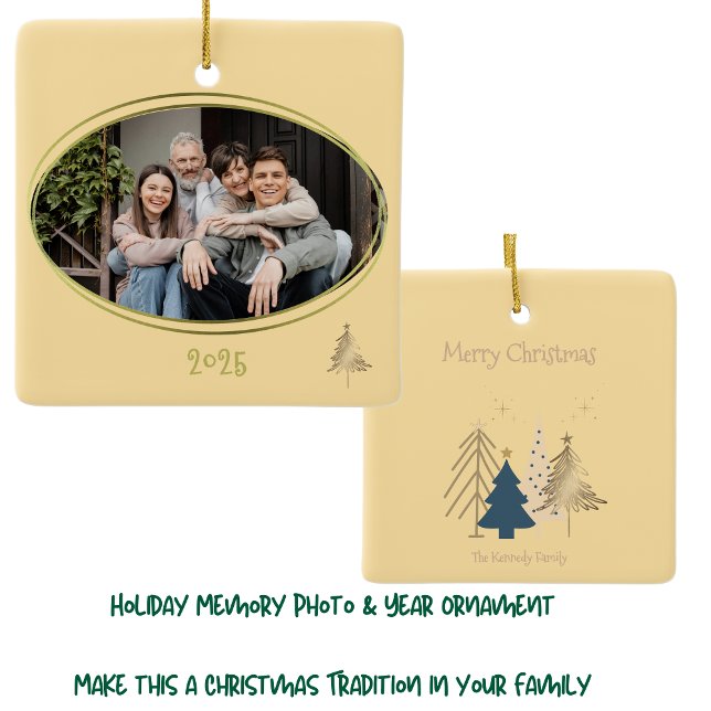 Butter Gelb Grün Rosa und Gold Weihnachtsbaumen Keramikornament (Von Creator hochgeladen)