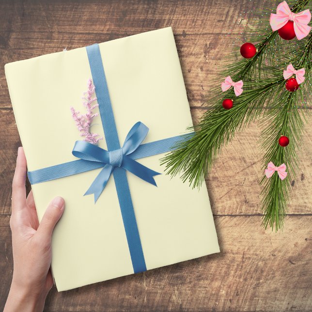 Butter Gelbe Farbe | Classic | elegant Geschenkpapier (Von Creator hochgeladen)