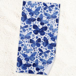 Butterfisch Watercolor Blue Strandtuch<br><div class="desc">Indianerblau-weiße Schmetterlingsmalerei,  um wirklich auf den Sand zu stechen.</div>