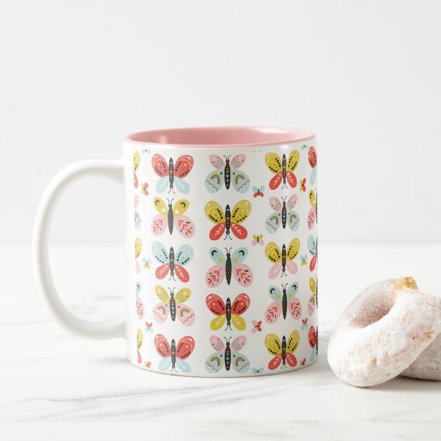 Butterfly And Floral Pattern  Zweifarbige Tasse (Mit Donut)