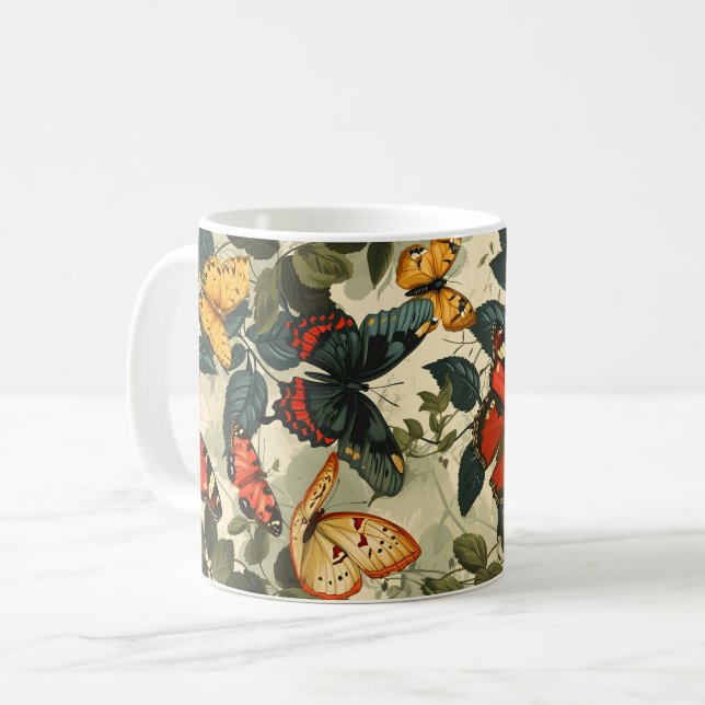 Butterfly Bliss: Vintag Kaffeetasse (Vorderseite Links)