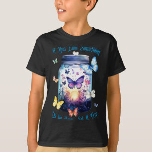 Butterfly Release Embracing Freedom Aufkleber T-Shirt