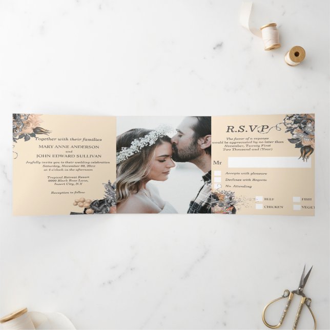 Butterfly Sommerpfirsich Silber Rose Hochzeit Dreifach Gefaltete Einladung (Innenseite)