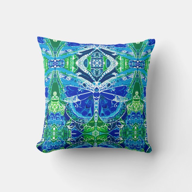 Butterfly und Medallion Batik Muster in Blau Kissen (Vorderseite)