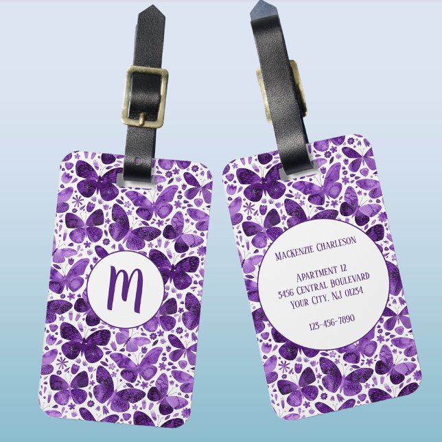 Butterfly Watercolor Lila Monogram Gepäckanhänger (Purple butterfly pattern personalized monogram initial luggage tag)