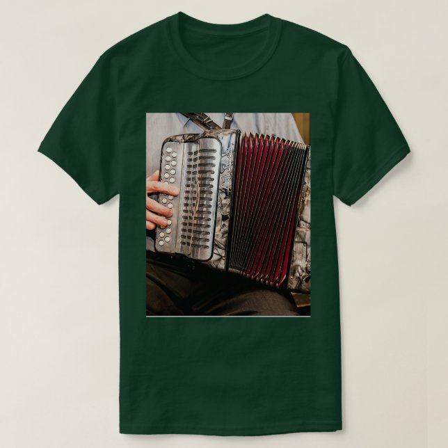 Button Accordion 2 Graphic  T-Shirt (Design vorne)