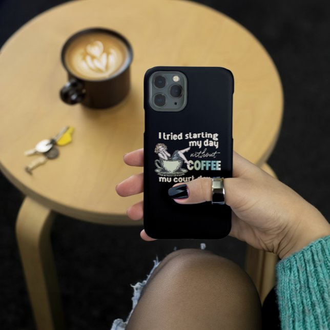 Button-up Girl Coffee Addict Case-Mate iPhone Hülle (Von Creator hochgeladen)