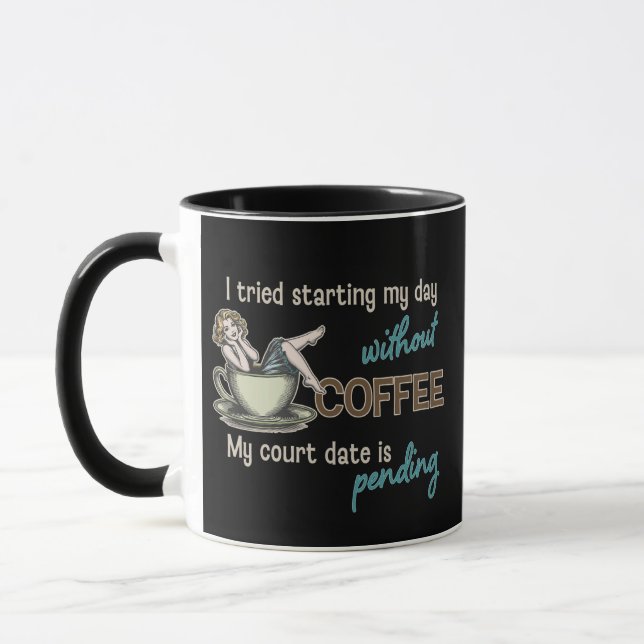 Button-up Girl Coffee Addict Tasse (Links)