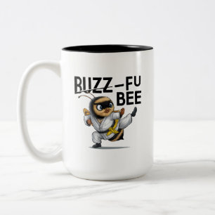 Buzz-Fu Bee Martial Arts Zweifarbige Tasse
