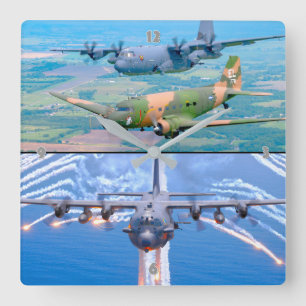 C-130 HERCULES GUNSHIP QUADRATISCHE WANDUHR