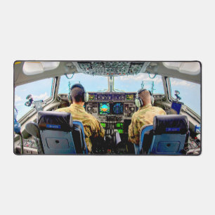 C-17 GLOBEMASTER III COCKPIT SCHREIBTISCHUNTERLAGE