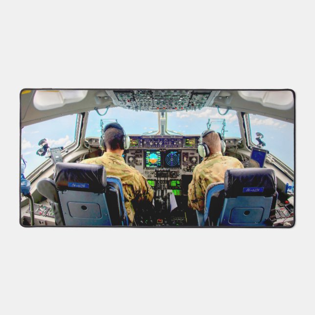 C-17 GLOBEMASTER III COCKPIT SCHREIBTISCHUNTERLAGE (Vorderseite)