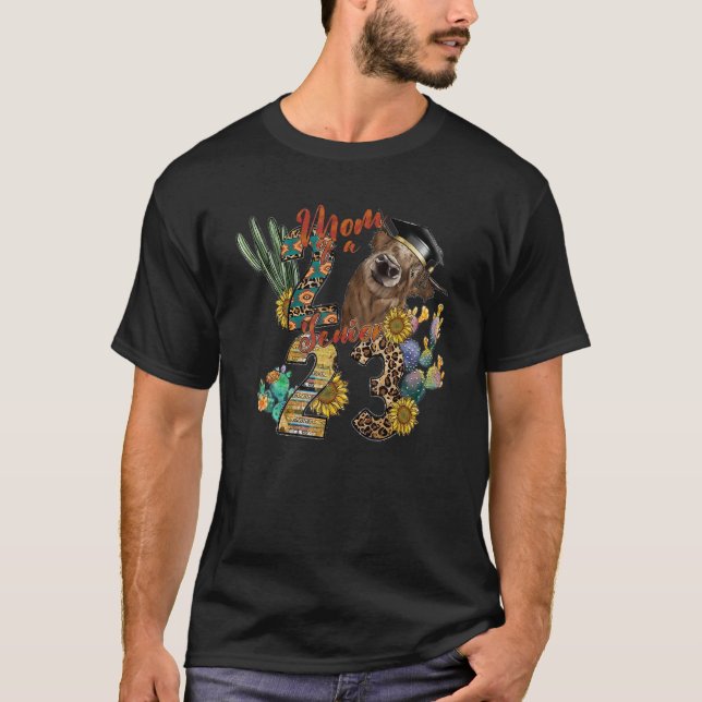 C:\Benutzer\Administrator\Downloads\Kuh 1\Mutter v T-Shirt (Vorderseite)