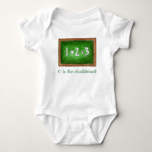 C ist für Chalkboard Green School Slate Math ABCs Baby Strampler