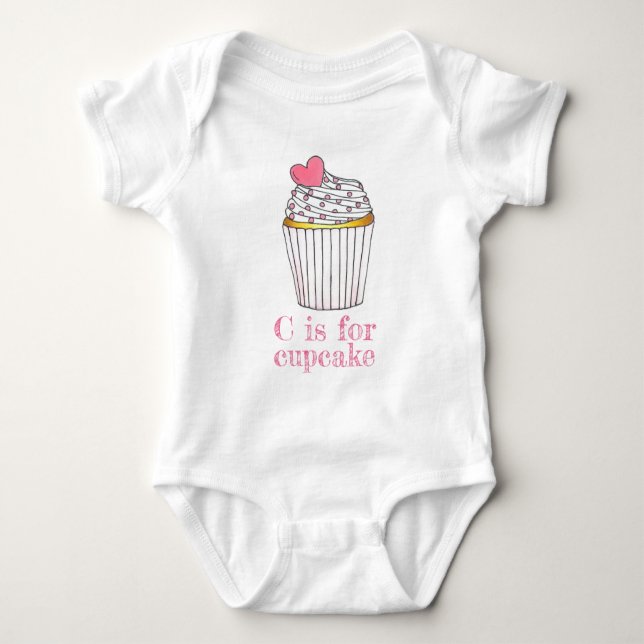 C ist für Cupcake Pink Heart Cup Cake Sprinkles Baby Strampler (Vorderseite)