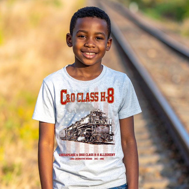 C&O Class H-8 Allegheny Locomotive - American flag T-Shirt (C&O Class H-8 2-6-6-6 Allegheny Steam Locomotive. Boy Basic T-Shirt)