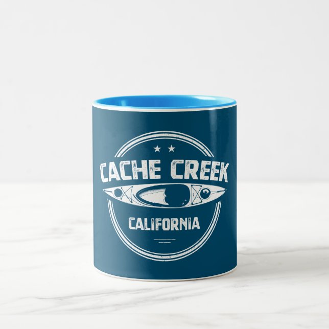 Cache Creek California Kayaking Zweifarbige Tasse (Mittel)