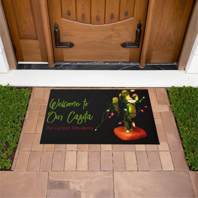 Cactus Candle Wrapped in Christmas Lights Fußmatte (Außenbereich)