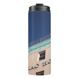 CADILLAC HOTEL GEBÄUDE THERMOSBECHER
