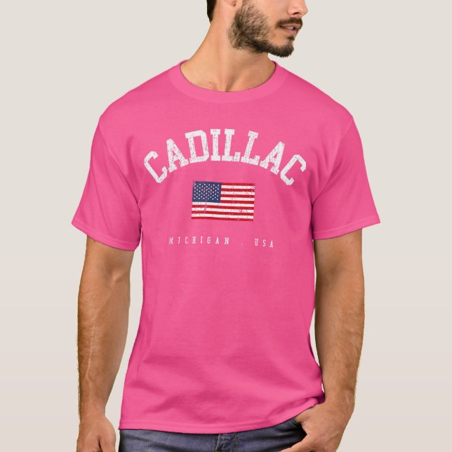 Cadillac MI Retro American Flag USA City Name fami T-Shirt (Vorderseite)