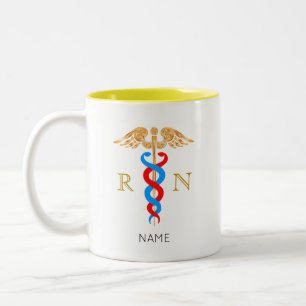 Caduceus Symbol & Registered Nurse Monogram Zweifarbige Tasse