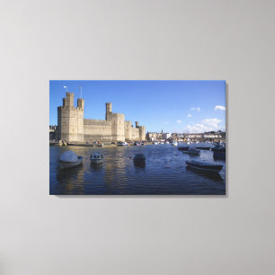 Caernarfon Castle, Gwynedd, Wales Leinwanddruck
