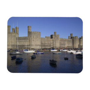 Caernarfon Castle, Gwynedd, Wales (RF) Magnet