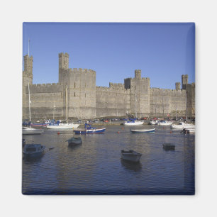 Caernarfon Castle, Gwynedd, Wales (RF) Magnet