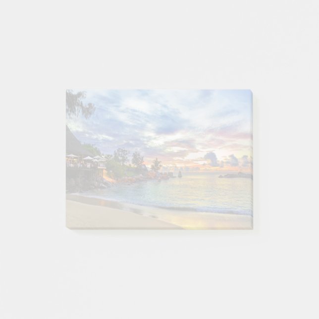 Café auf tropischem Strand am Sonnenuntergang Post-it Klebezettel (Vorderseite)