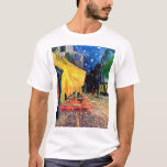 Cafe Terrace at Night, Vincent van Gogh, 1888 T-Shirt<br><div class="desc">Vincent Willem van Gogh (30. März 1853 - 29. Juli 1890) war ein niederländischer postimpressionistischer Maler, der zu den berühmtesten und einflussreichsten Persönlichkeiten in der Geschichte der Western-Kunst zählt. In etwas mehr als einem Jahrzehnt schuf er etwa 2100 Kunstwerke, darunter etwa 860 Ölgemälde, die größtenteils aus den Jahre seines Lebens....</div>