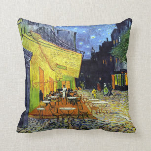 Cafe Terrasse bei Nacht von Vincent van Gogh 1888 Kissen