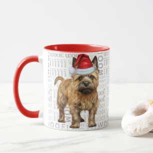 Cairn Terrier Dog Santa auf dem Hintergrund des Wa Tasse