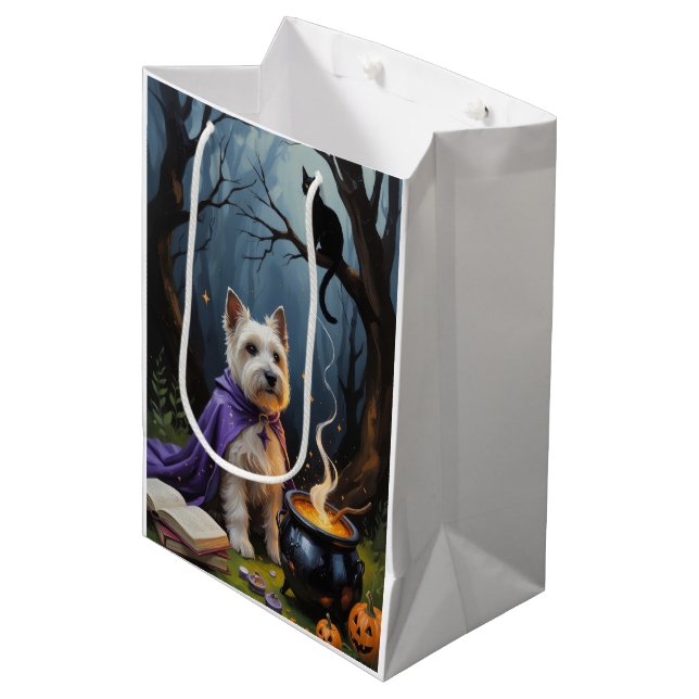 Cairn Terrier Dog Whimsical Halloween Malerei Mittlere Geschenktüte (Vorderseite Schrägansicht)