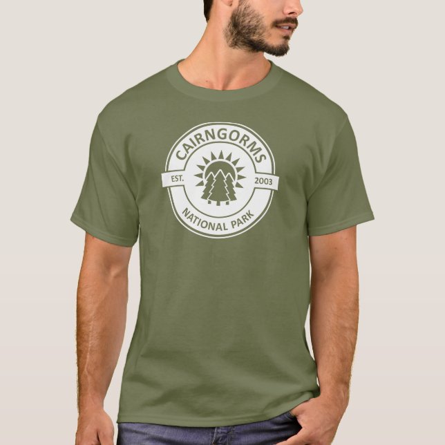 Cairngorms National Park Scotland Sun Trees T-Shirt (Vorderseite)