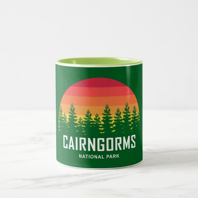 Cairngorms Nationalpark Schottland Zweifarbige Tasse (Mittel)