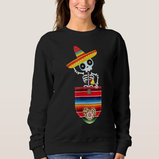 Calaca Blanket Pocket Serape Mexikanisches Geschen Sweatshirt (Vorderseite)