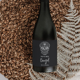 Calavera Skull Sie wurden zu Halloween gebootet Weinetikett