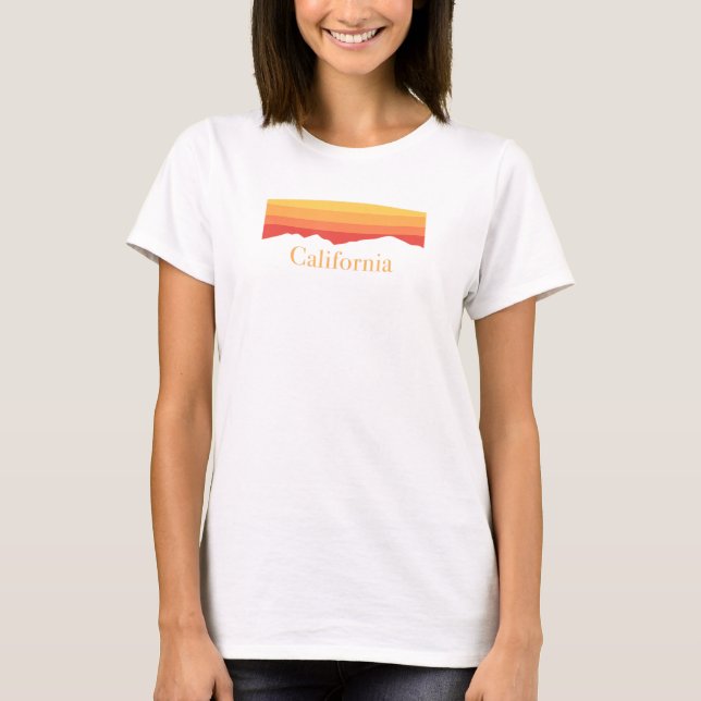 California Berg Sonnenuntergang im Freien Wandern T-Shirt (Vorderseite)