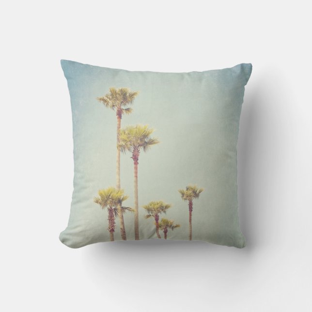 California Dreaming Retro Palm Tree Throw Kissen (Vorderseite)