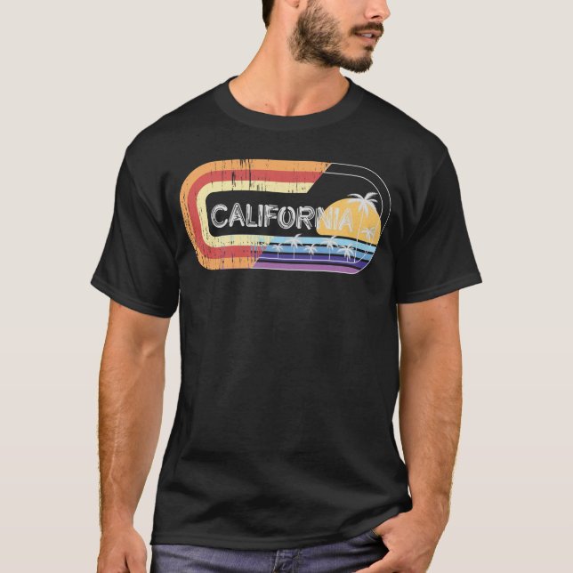 California Retro Streetwear Style T-Shirt (Vorderseite)