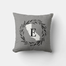 California Rustic Wreath Monogram Throw Kissen