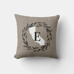 California Rustic Wreath Monogram Throw Kissen
